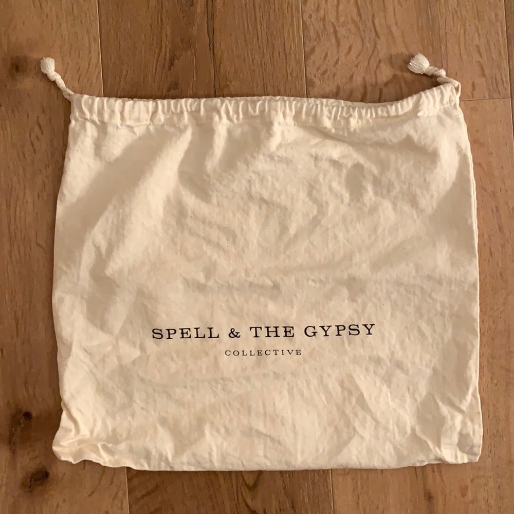 Spell & The Gypsy dust bag